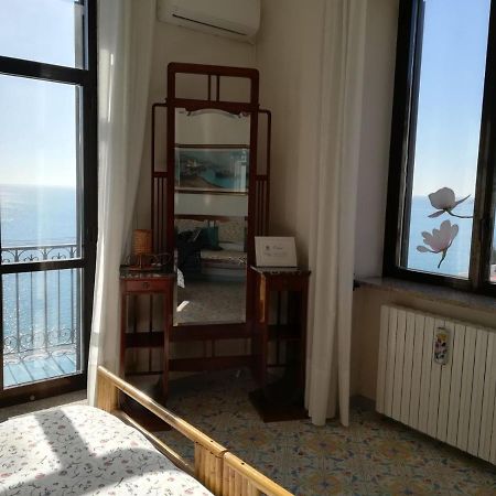 Lady Ida B&B Vietri エクステリア 写真